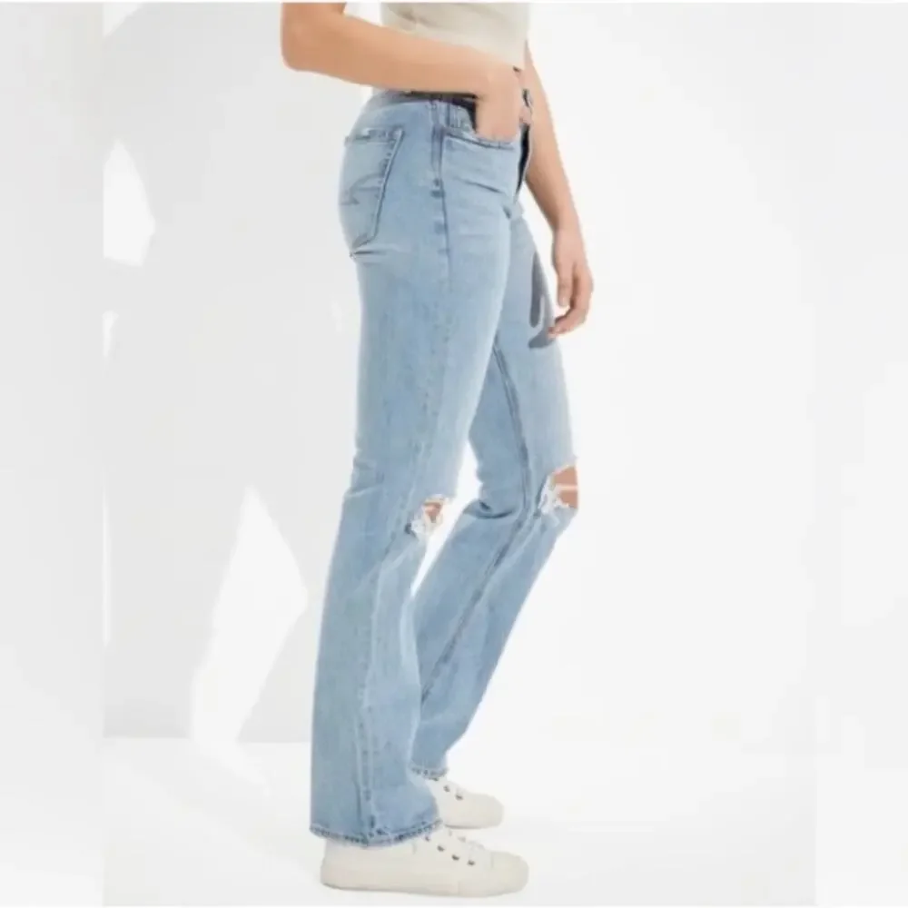 American Eagle Outfitters Light Blue Boot Cut Jeans - Picture 3 of 12